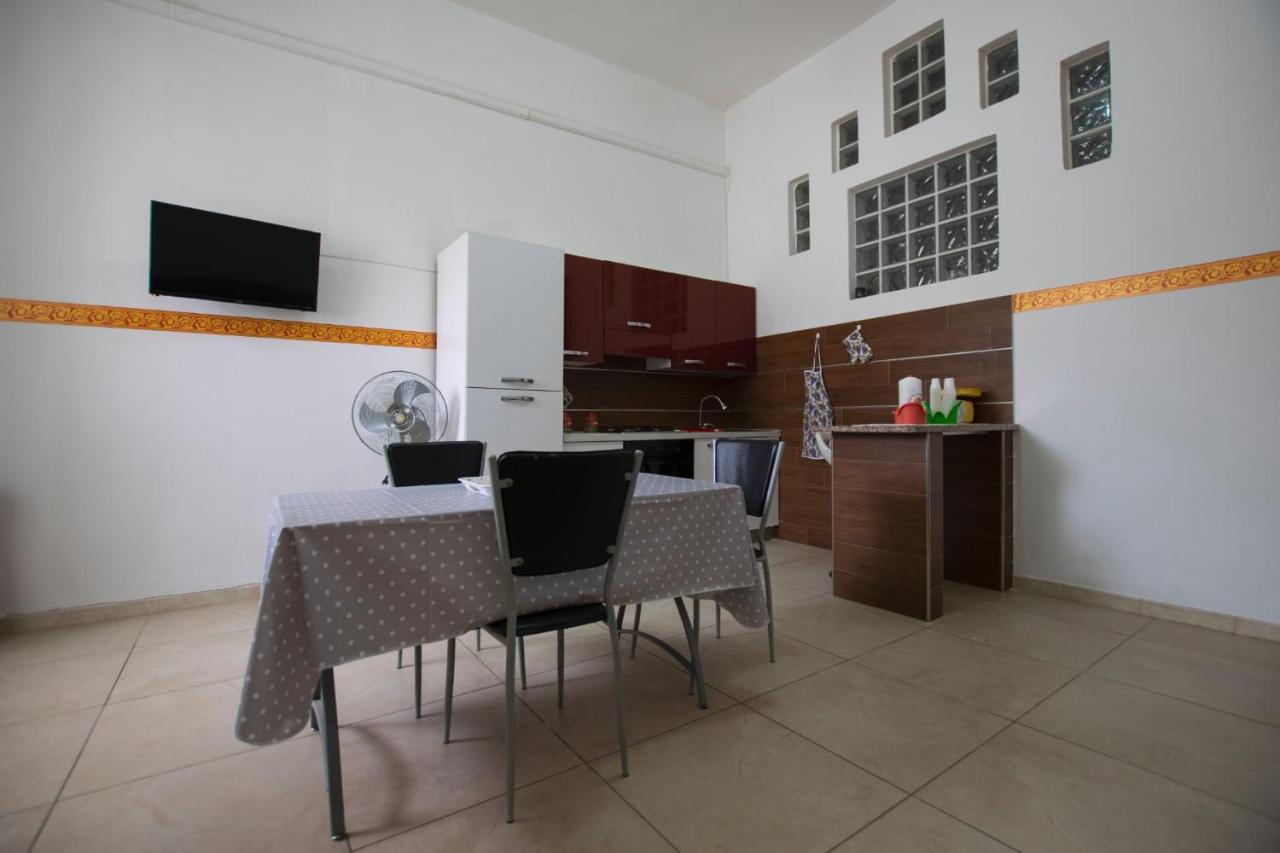 Case Vacanze Racale Dış mekan fotoğraf